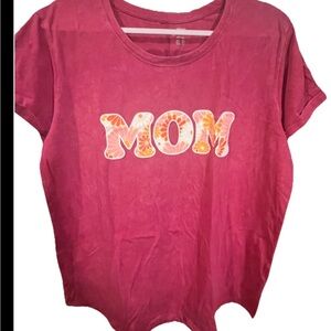 Pink 'MOM' Graphic Tee